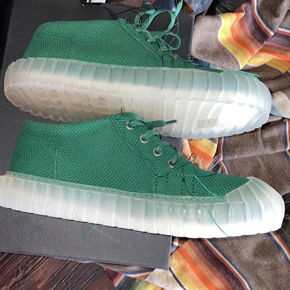 Runholdz Dip 40 Green Tennis Shoes. - Picture 9 of 16